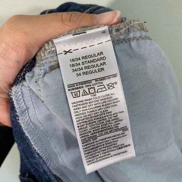 GAP Women Blue Medium Wash High Rise Wide Leg Jeans Size 18/34R - Picture 6 of 8